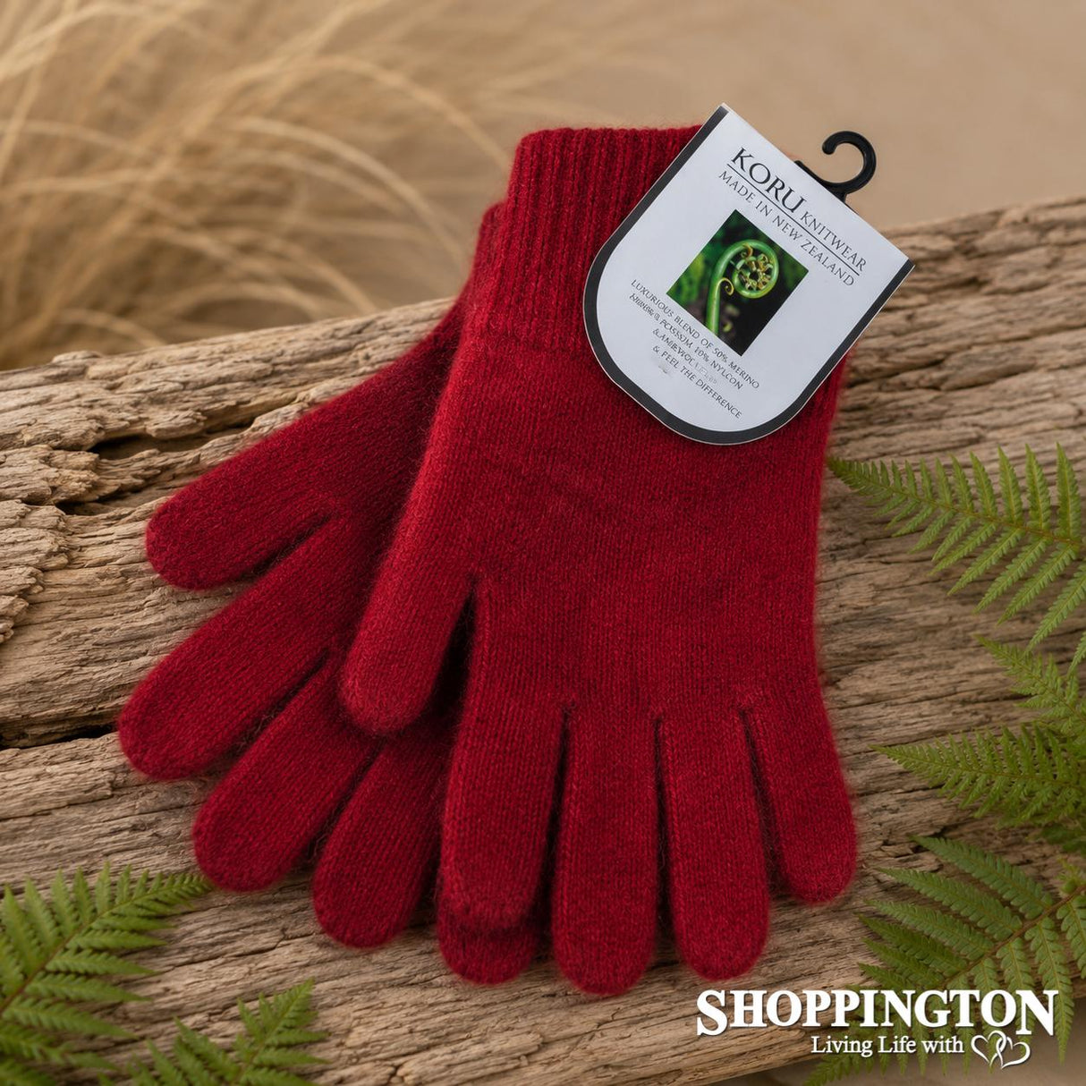 100% NZ Made Koru Knitwear - Possum Merino Gloves / Red