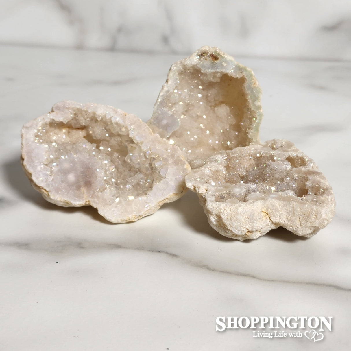 Z Range - Aura Quartz Geode / White/Pink