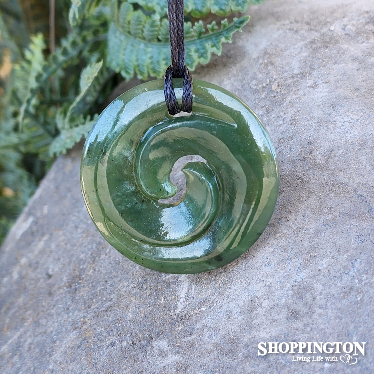 Pounamu Pendant - Closed Koru 38mm