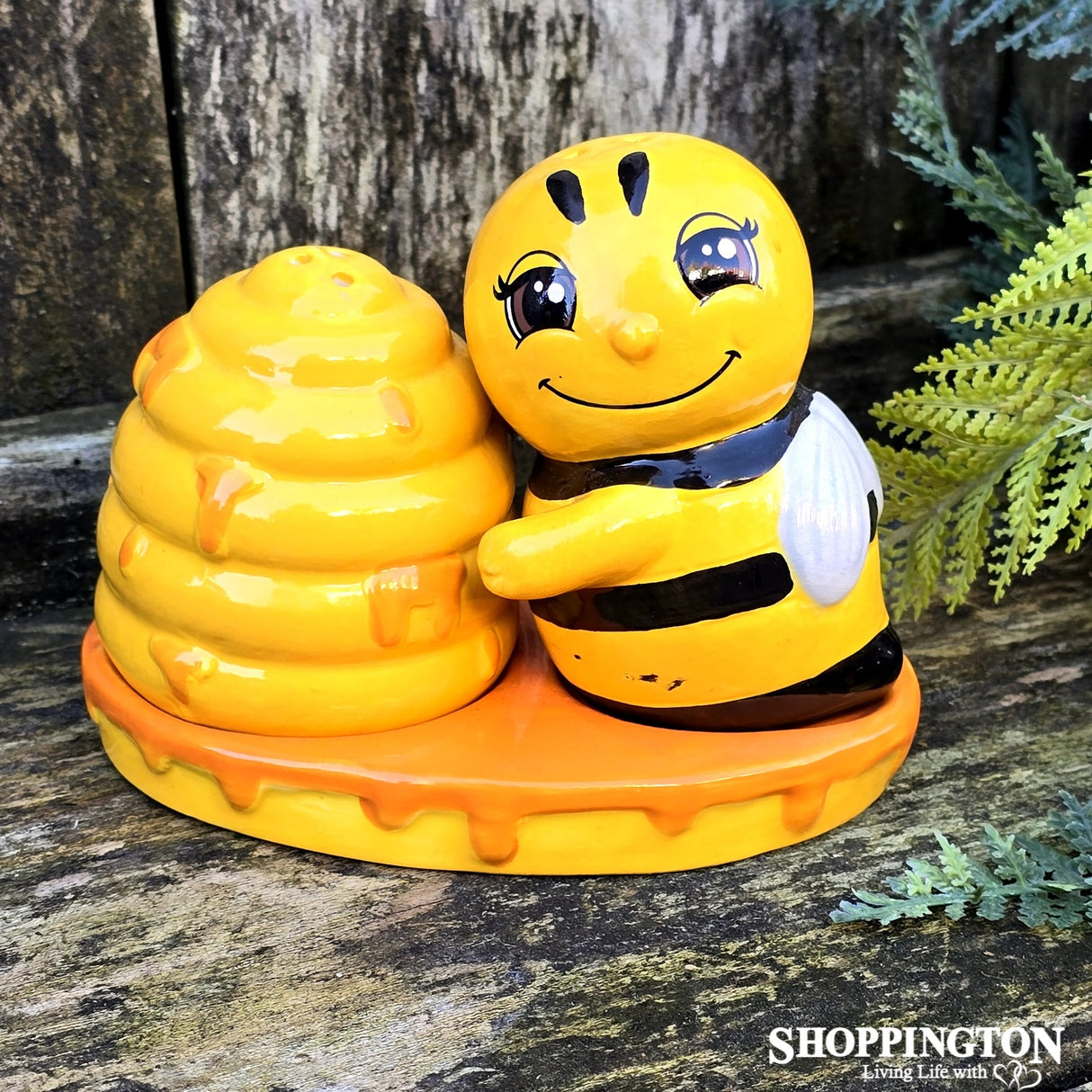 Salt & Pepper - Joybee