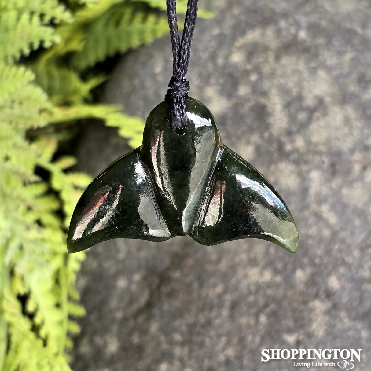 Pounamu Pendant - Whales Tail 40mm