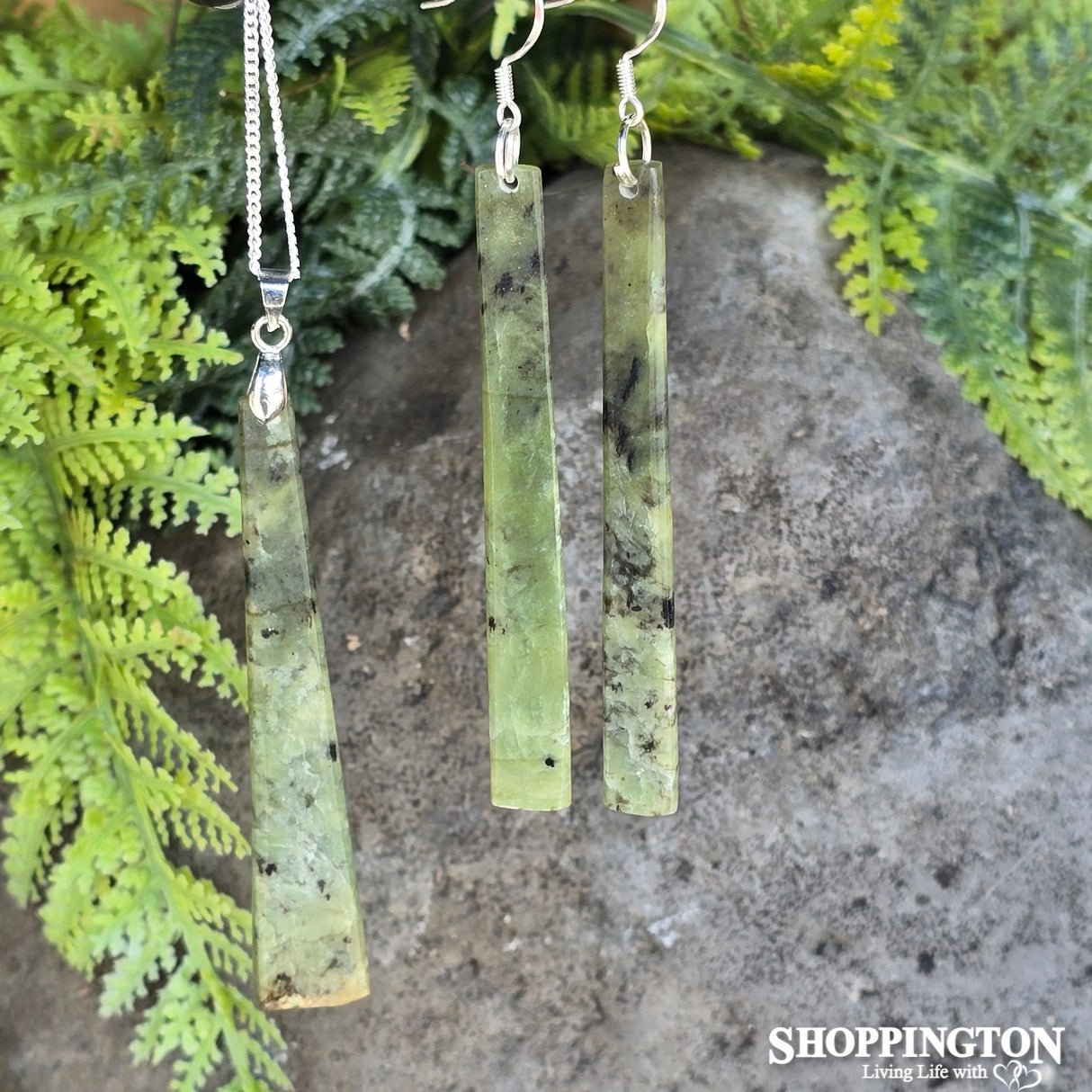 Pounamu - Hapopo Earrings & Toki Set - Tahi