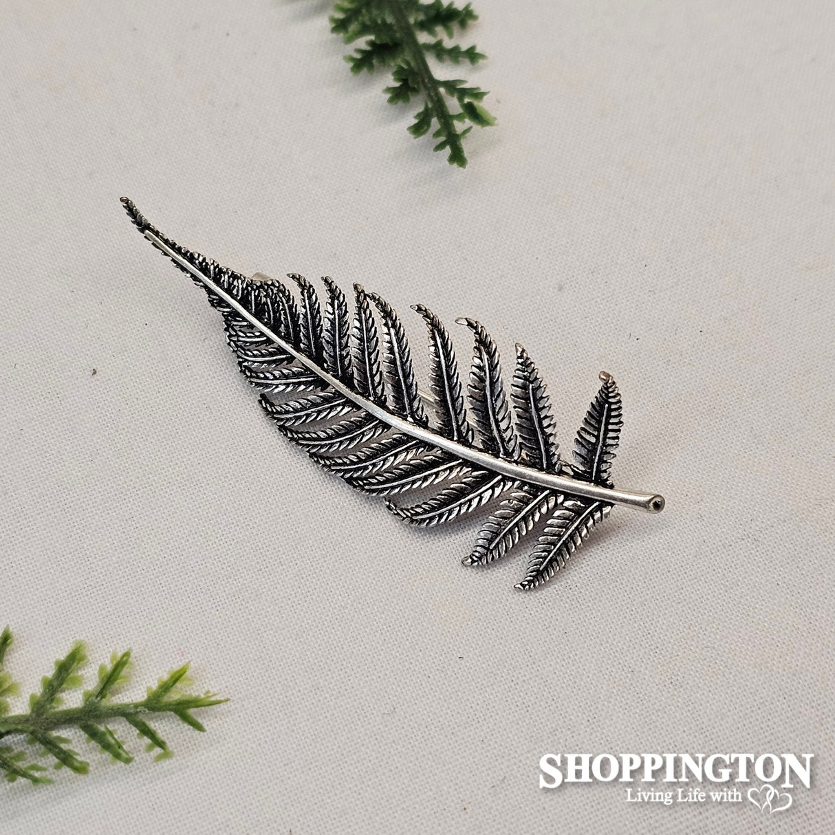 Brooch - Ox-Silver Fern Dainty