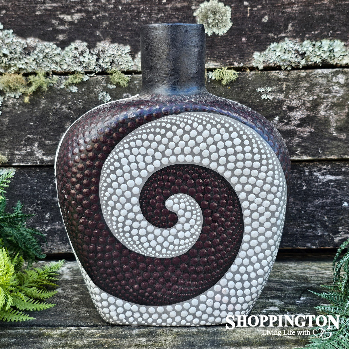 Pottery Dot Squat Vase / Black/White