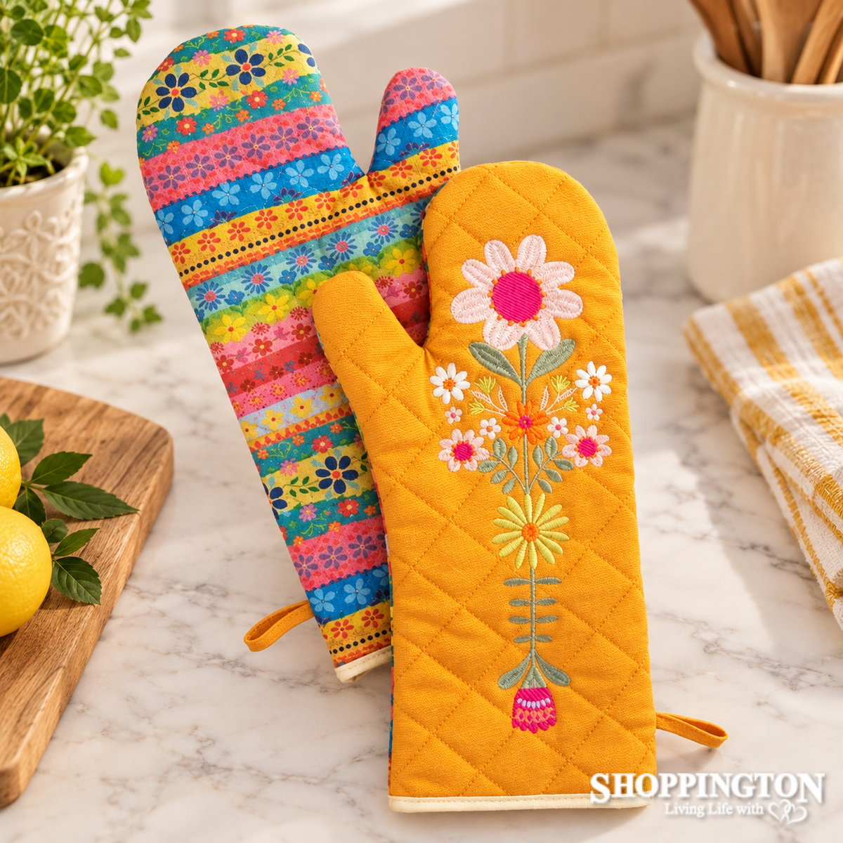 Bake Happy Oven Mitt Floral