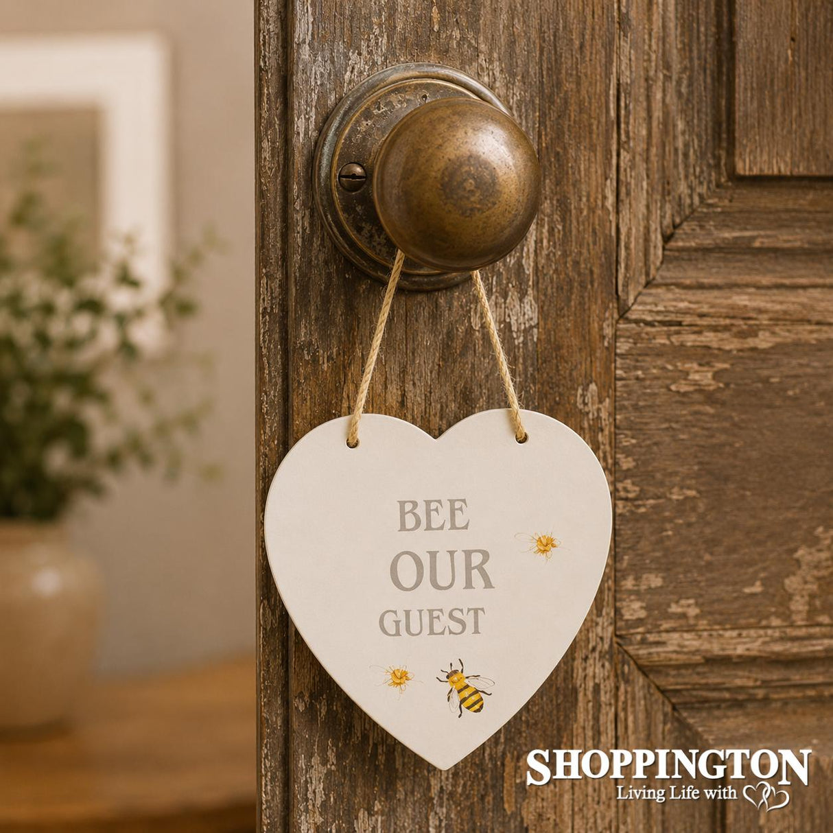 Bee Heart Hanger Bee Guest