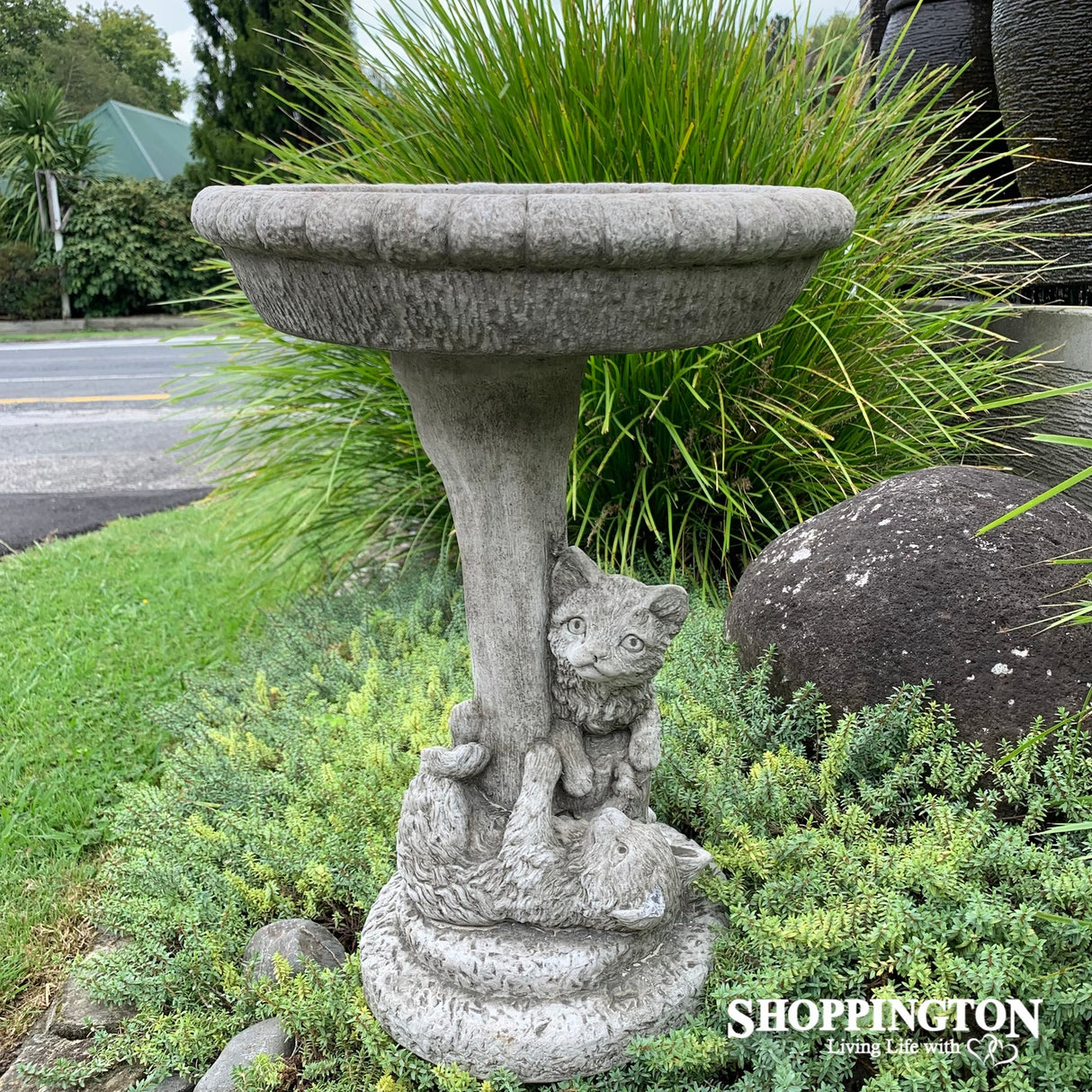 Garden Statue - Kitten Bird Bath