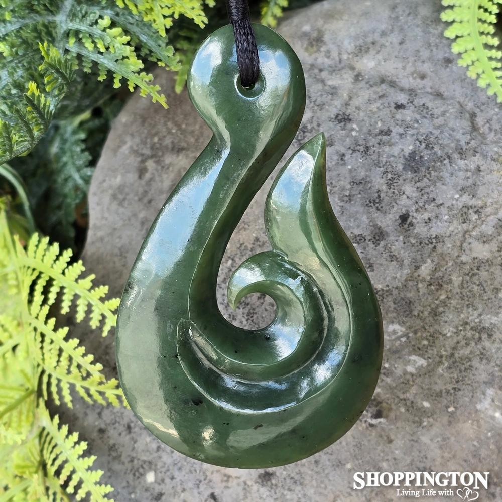 Pounamu Pendant - Hook 90mm