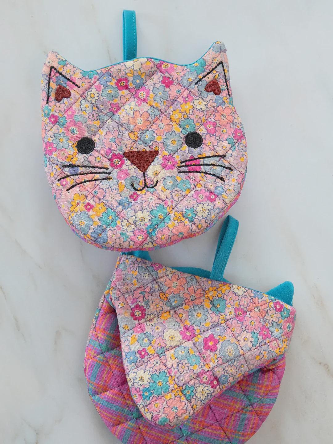 Set of 2 Quilted Half Oven Mitts - Cat