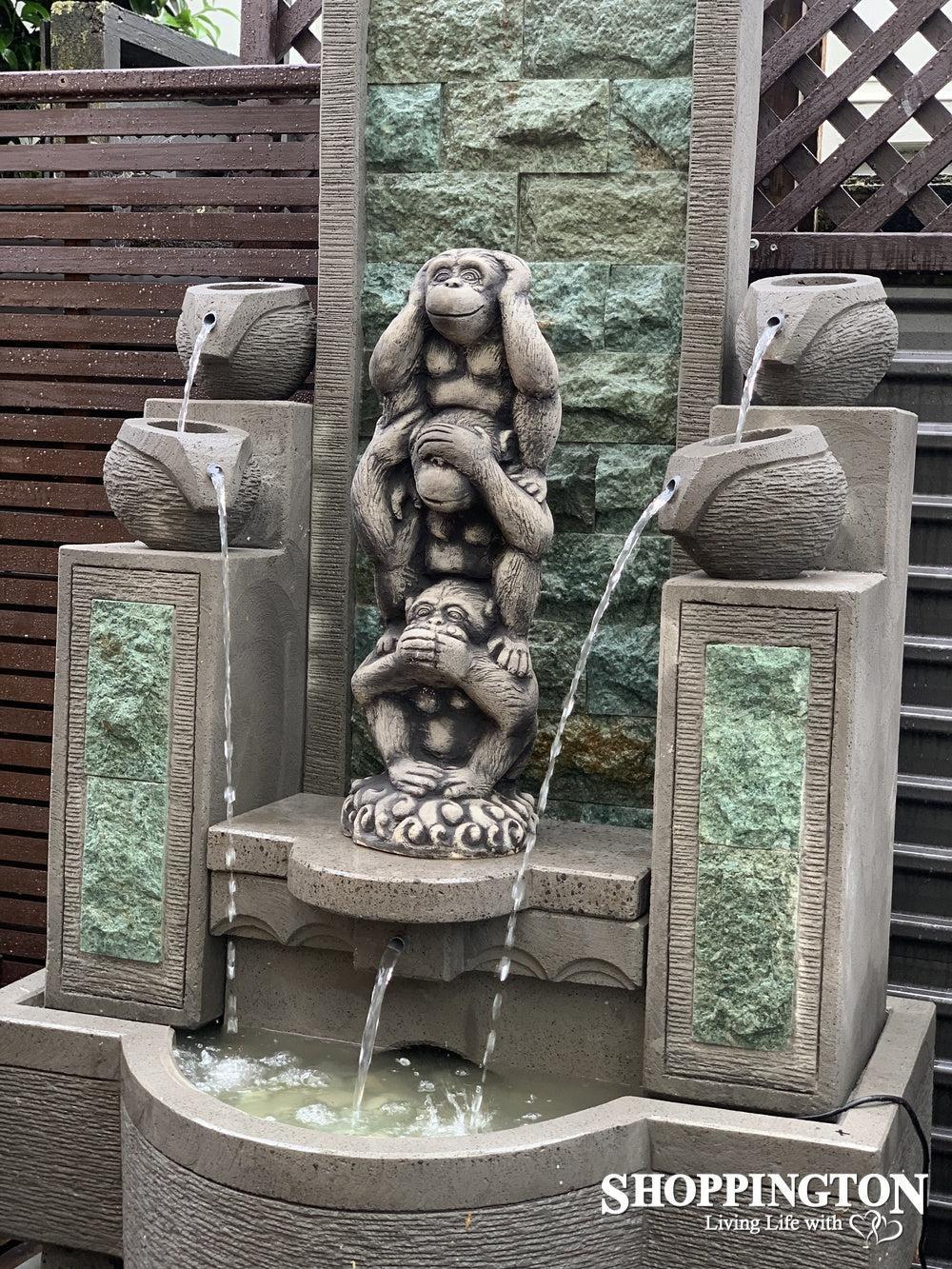 Standing Strong Water Feature 90cm x 150cm