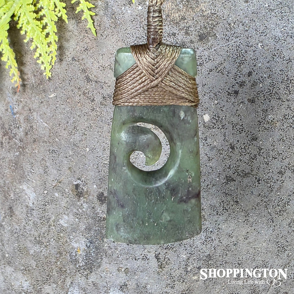 Toki Pounamu - Centre Koru