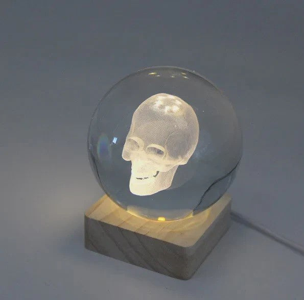 Light - Skull Crystal Ball