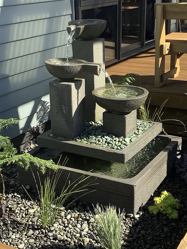 Cascading Heights Water Feature 90cm x 125cm