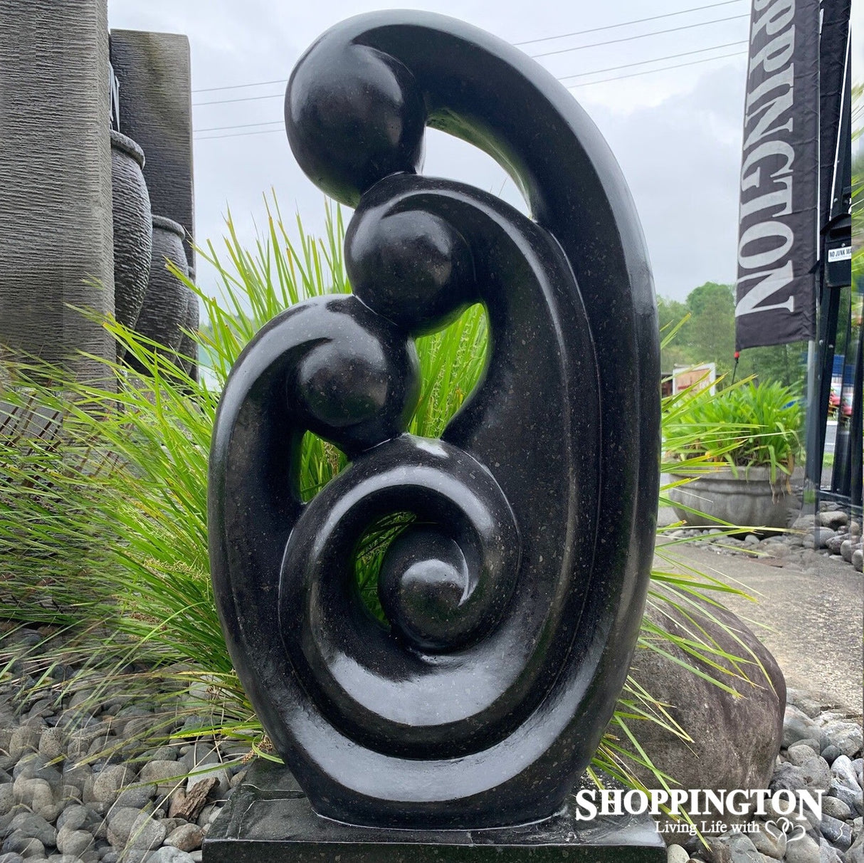Garden Sculpture - Terrazzo Family Statue / Black 140cm
