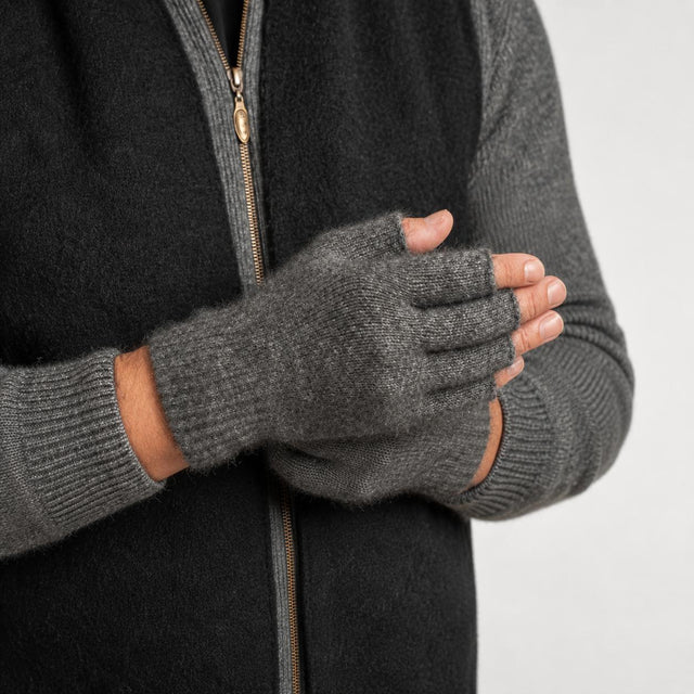 100% NZ Made Koru Knitwear - Possum Merino Fingerless Gloves / Grey