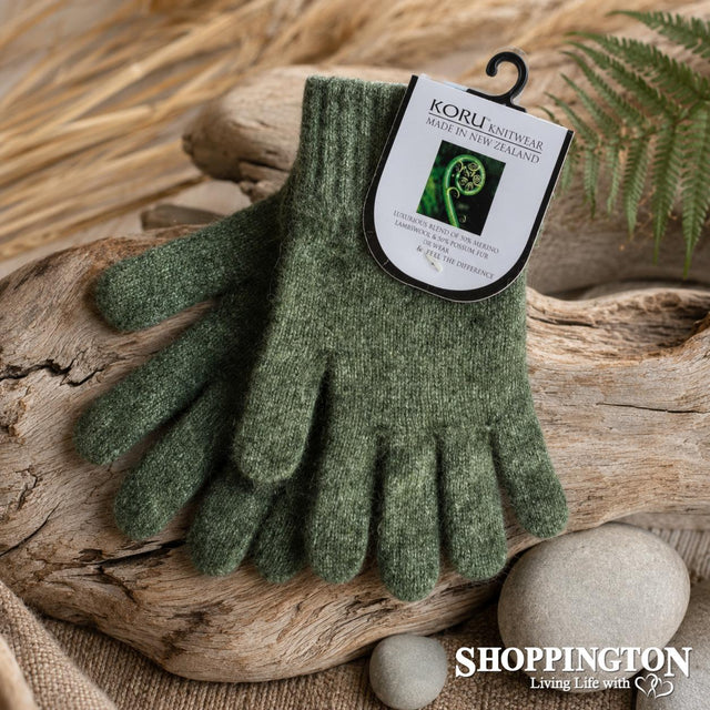 100% NZ Made Koru Knitwear - Possum Merino Gloves / Moss