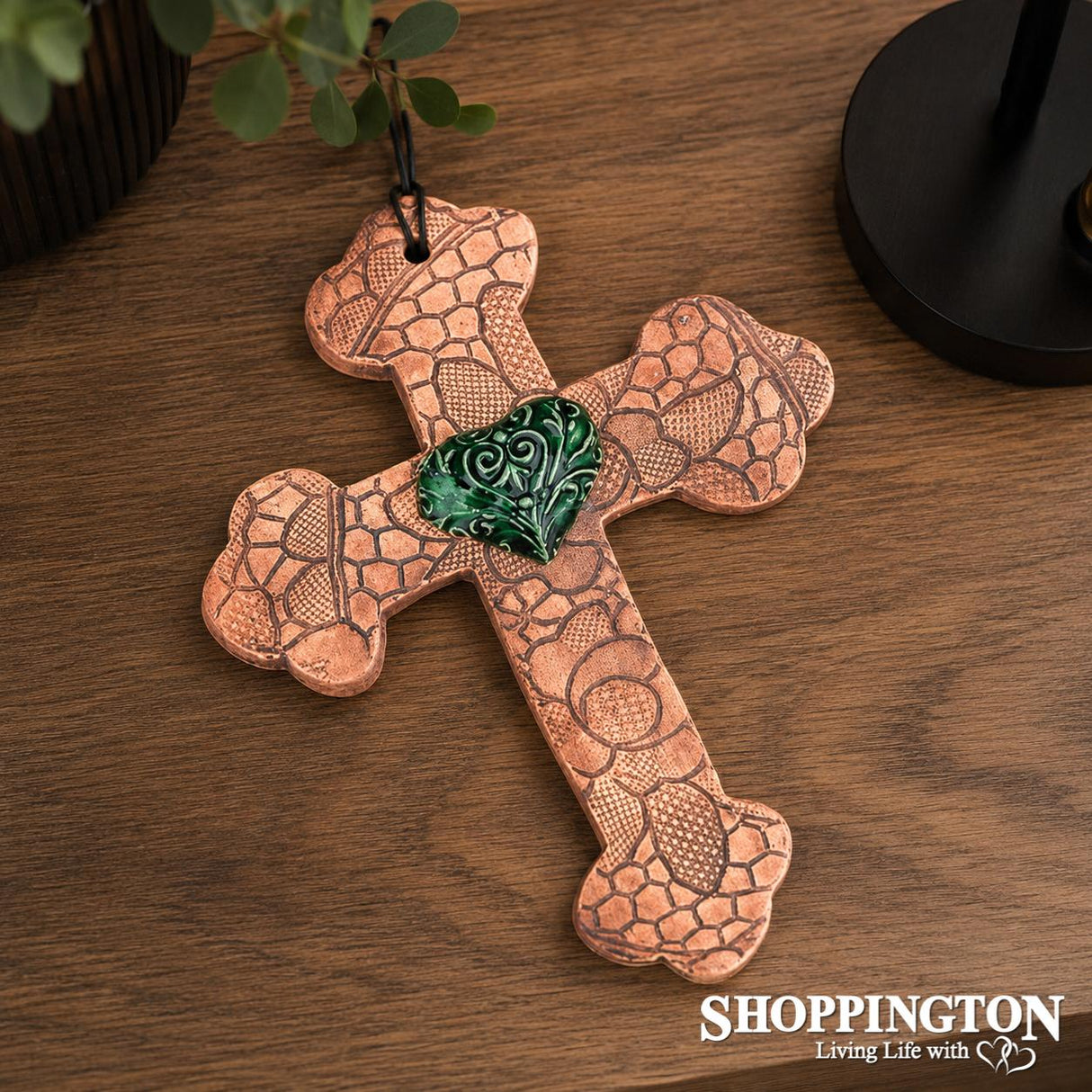 100% NZ Made Pottery / Green Filigree Heart Budded Cross