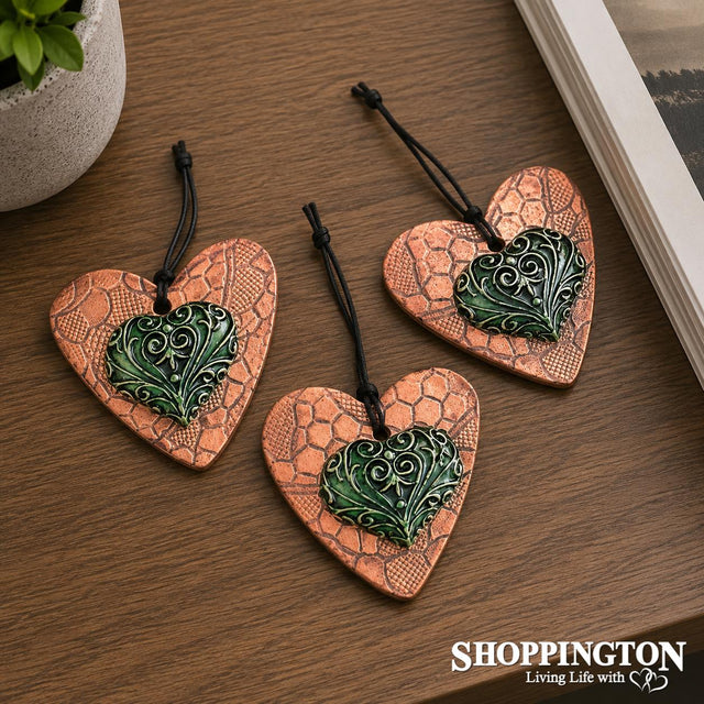 100% NZ Made Pottery / Green Filigree Heart Small