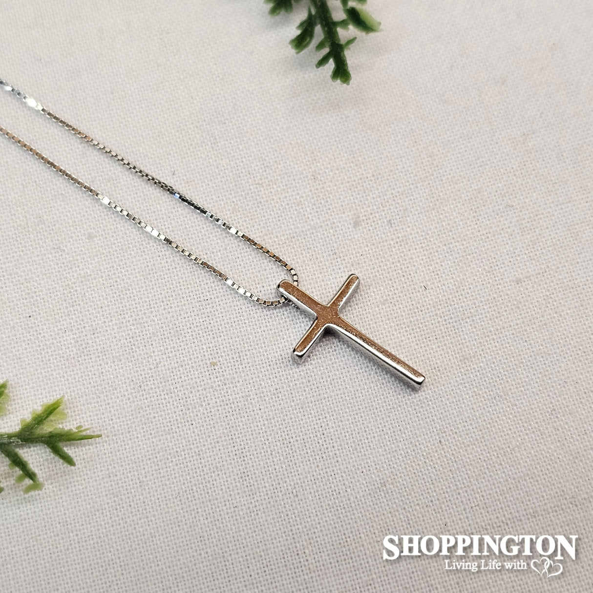 Necklace - 925 sterling silver cross pendant and chain