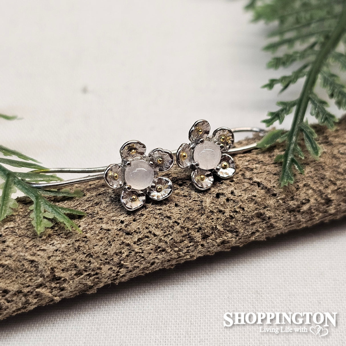 Manuka Drop earrings with Rose Quartz in Sterling Silver