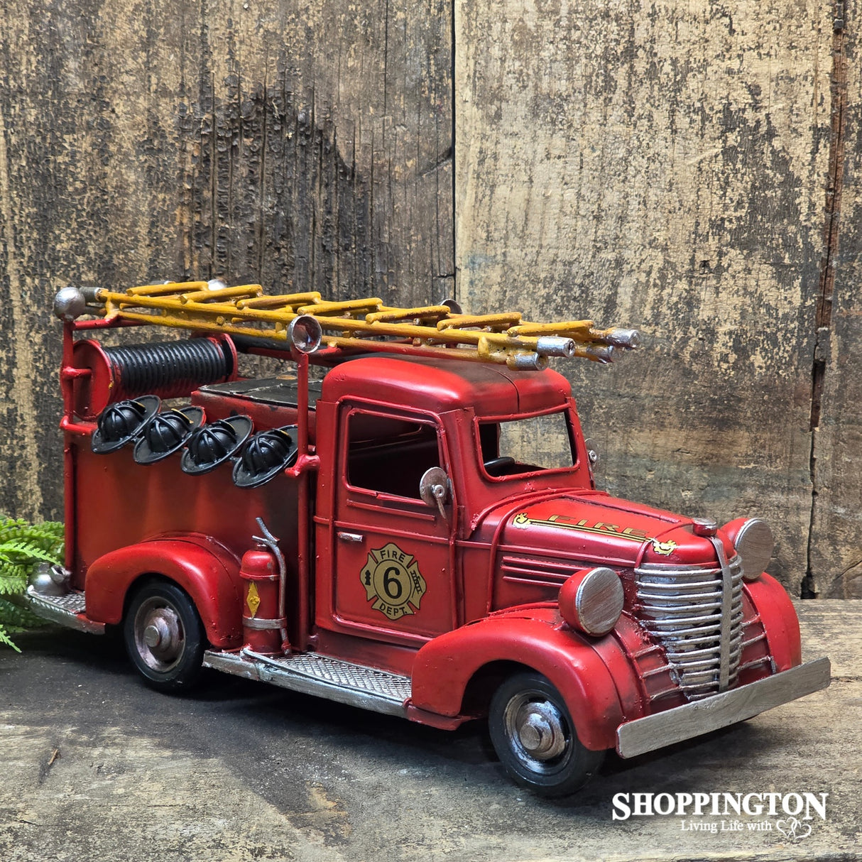 Die Cast Metal Replica Vintage Dept 6 Fire Engine Truck