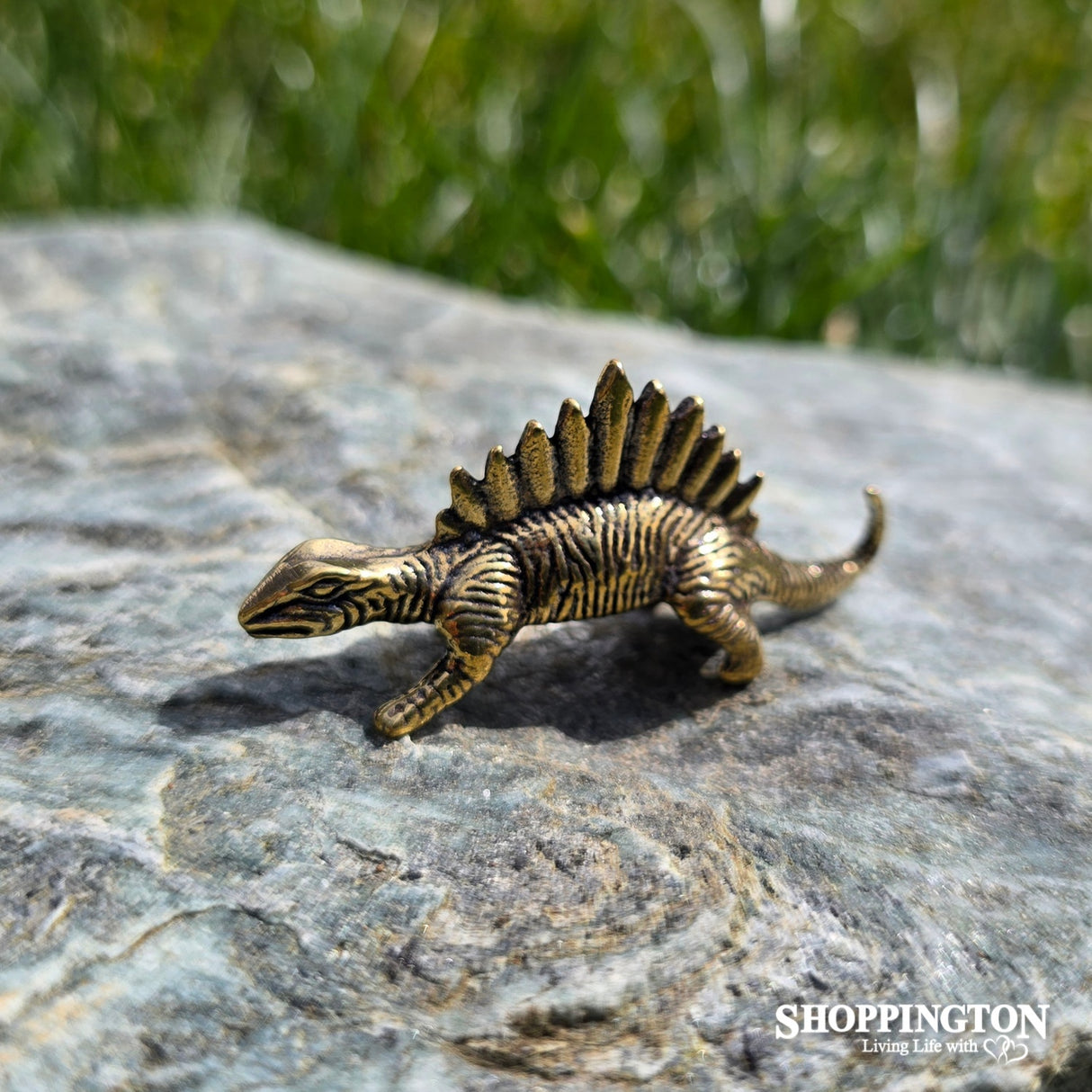 Brass Collectables - Spinosaurus Dinosaur (mouth closed)