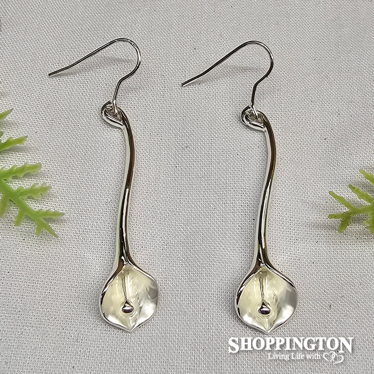 Earrings - Silver Lily