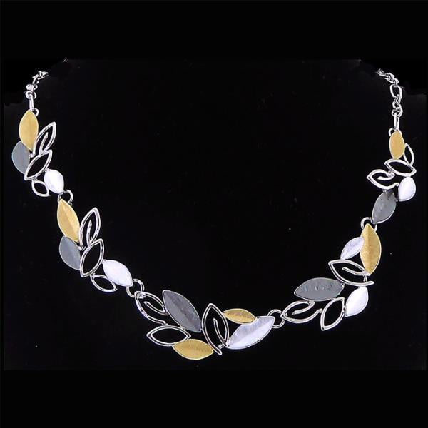 Necklace - Leaves Trio