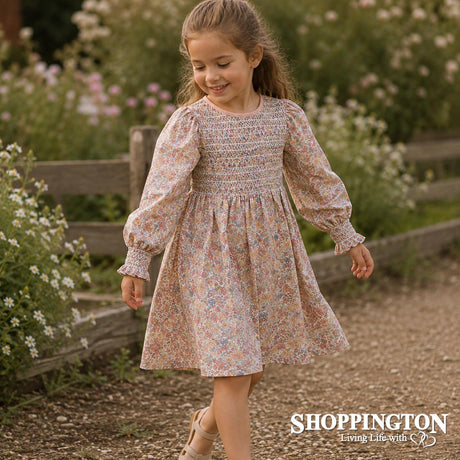 Arthur Avenue - Cherie en Fleur Smocked Dress