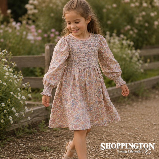 Arthur Avenue - Cherie en Fleur Smocked Dress