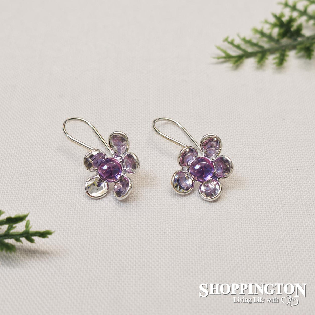 Manuka Drop earrings with Amethyst in Sterling Silver