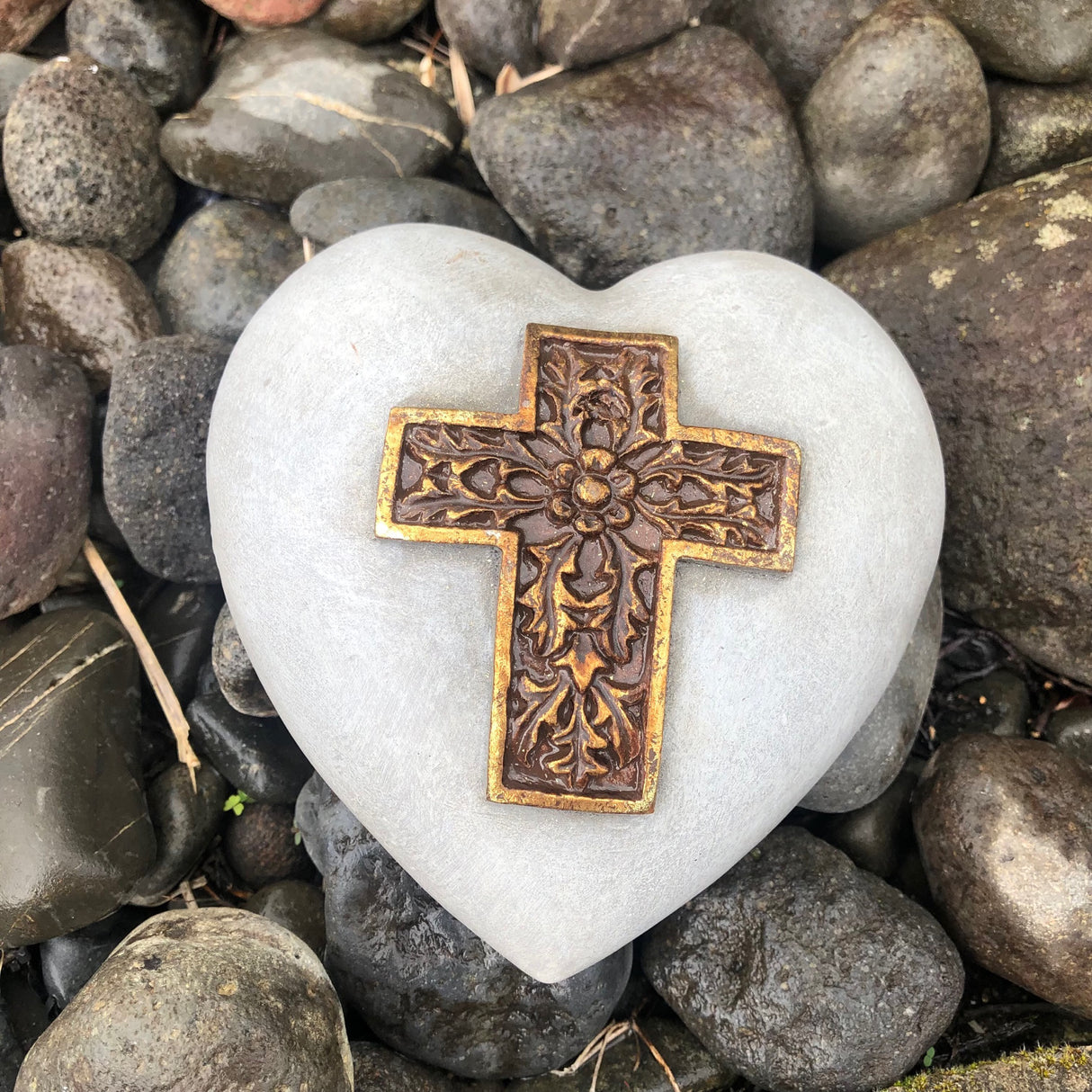 Collectable Heart - Floral Cross