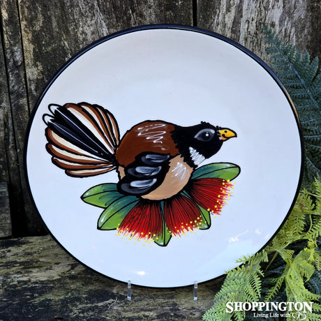 NZ Made Handpainted Round Plate / Classic Fantail