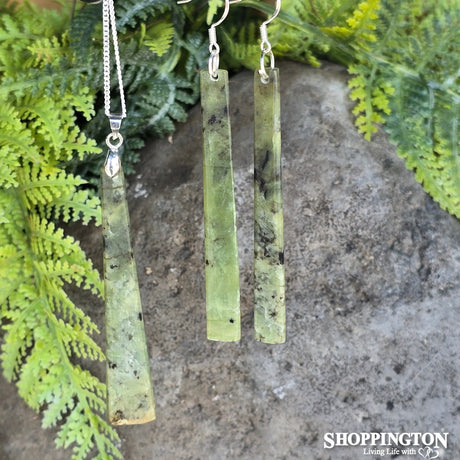 Pounamu - Hapopo Earrings & Toki Set - Tahi