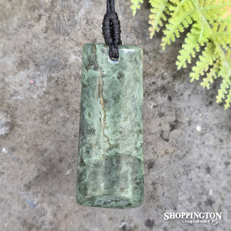 Pounamu - Inanga Toki Ätaahua