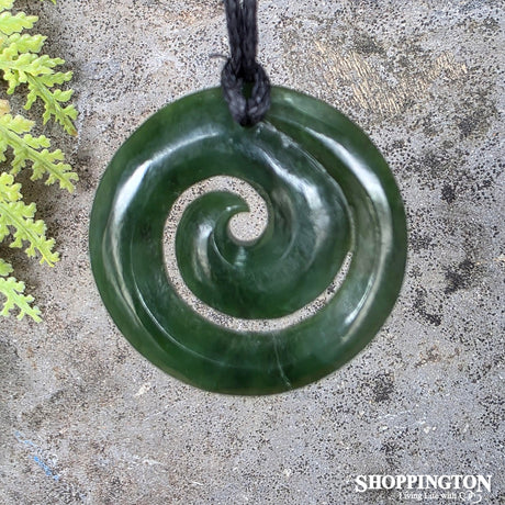 Pounamu Koru Closed