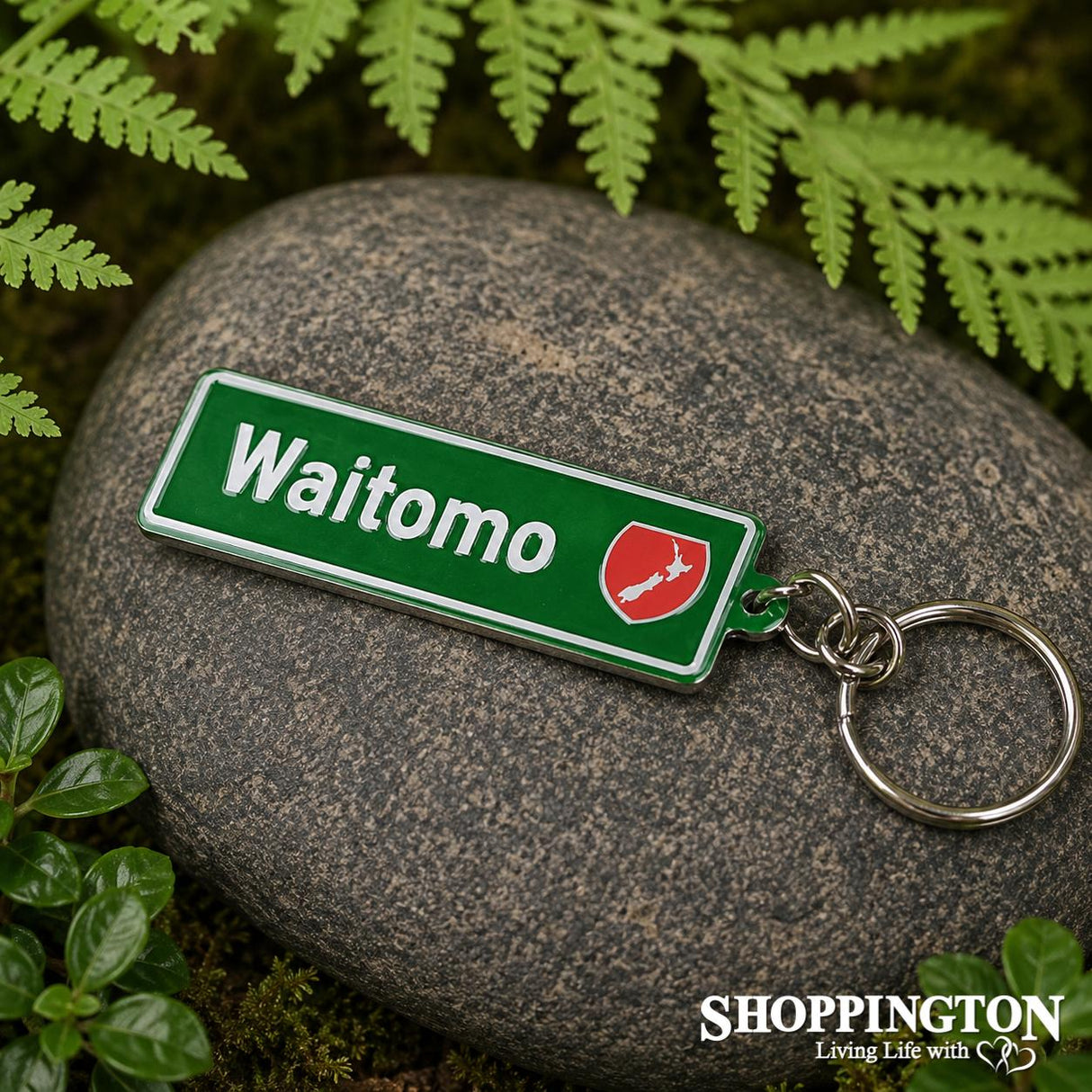 Road Trip Keyring - Waitomo