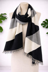 Shrug/Wrap - Black/White Block Rectangles