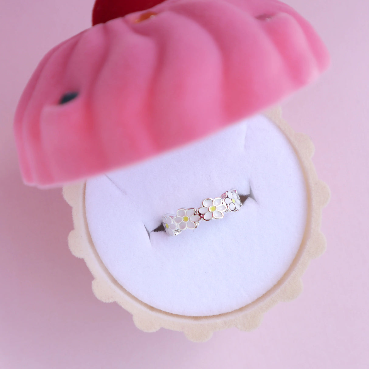 Lauren Hinkley Ring in Box - Daisy Chain