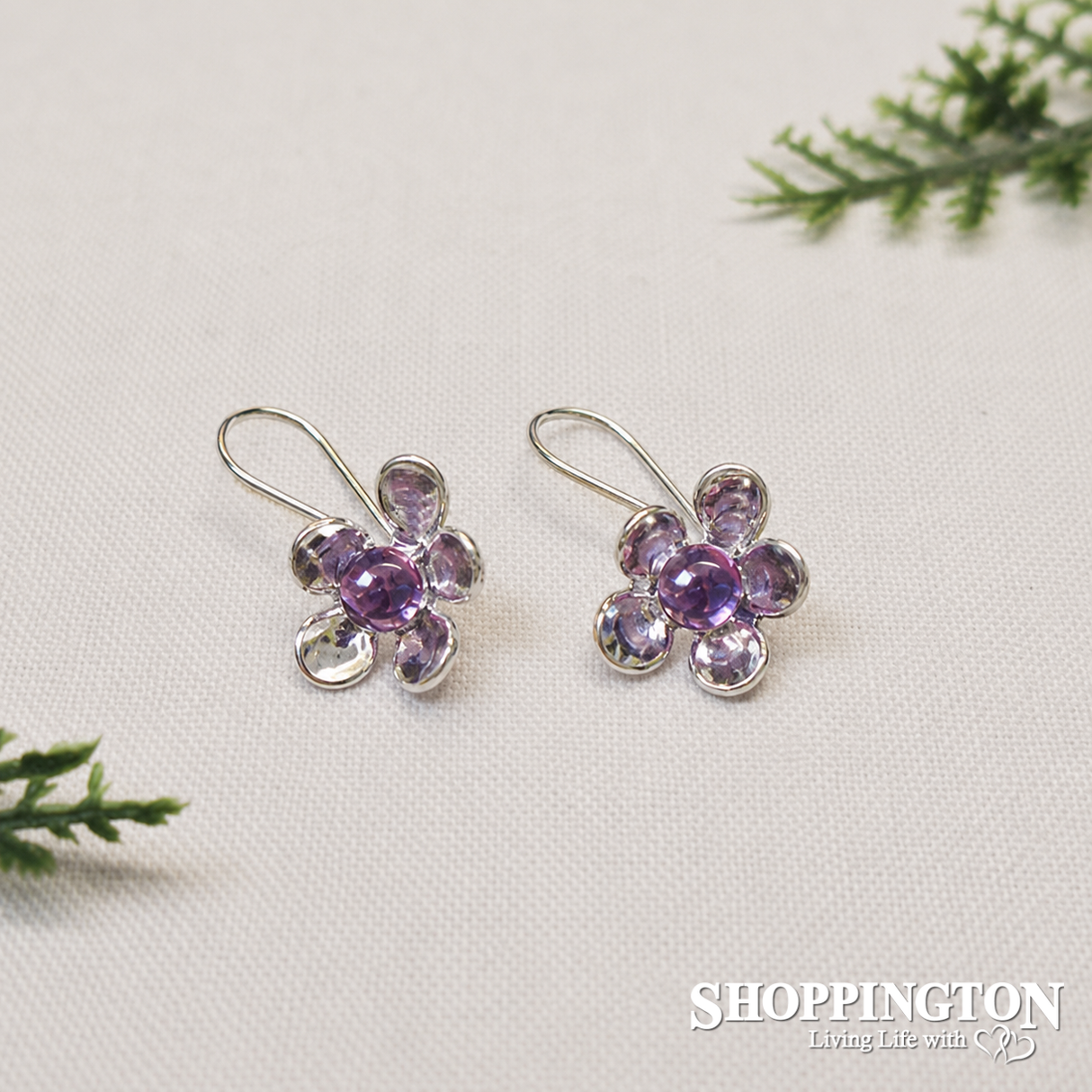 Manuka Drop earrings with Amethyst in Sterling Silver