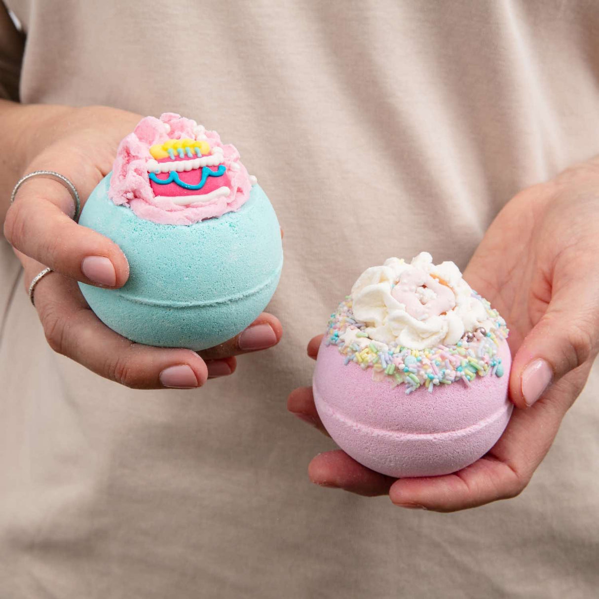 Bomb Cosmetics Bath Blaster - Happy Bath Day