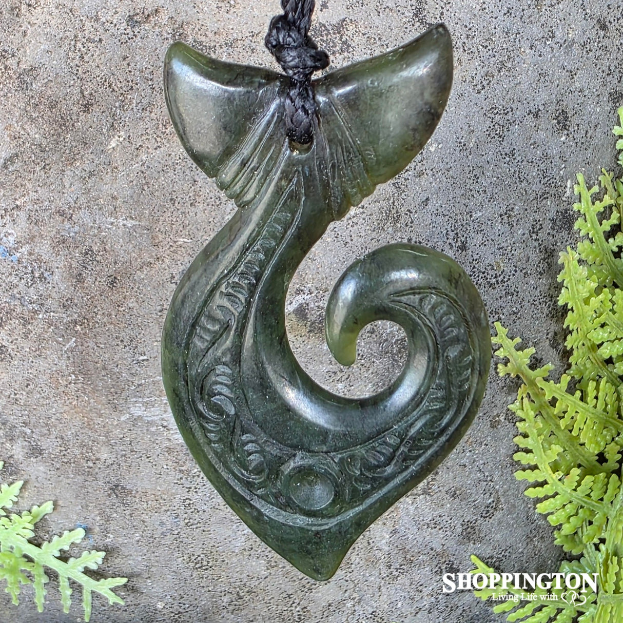 Matau Hiku Tohorā Pounamu