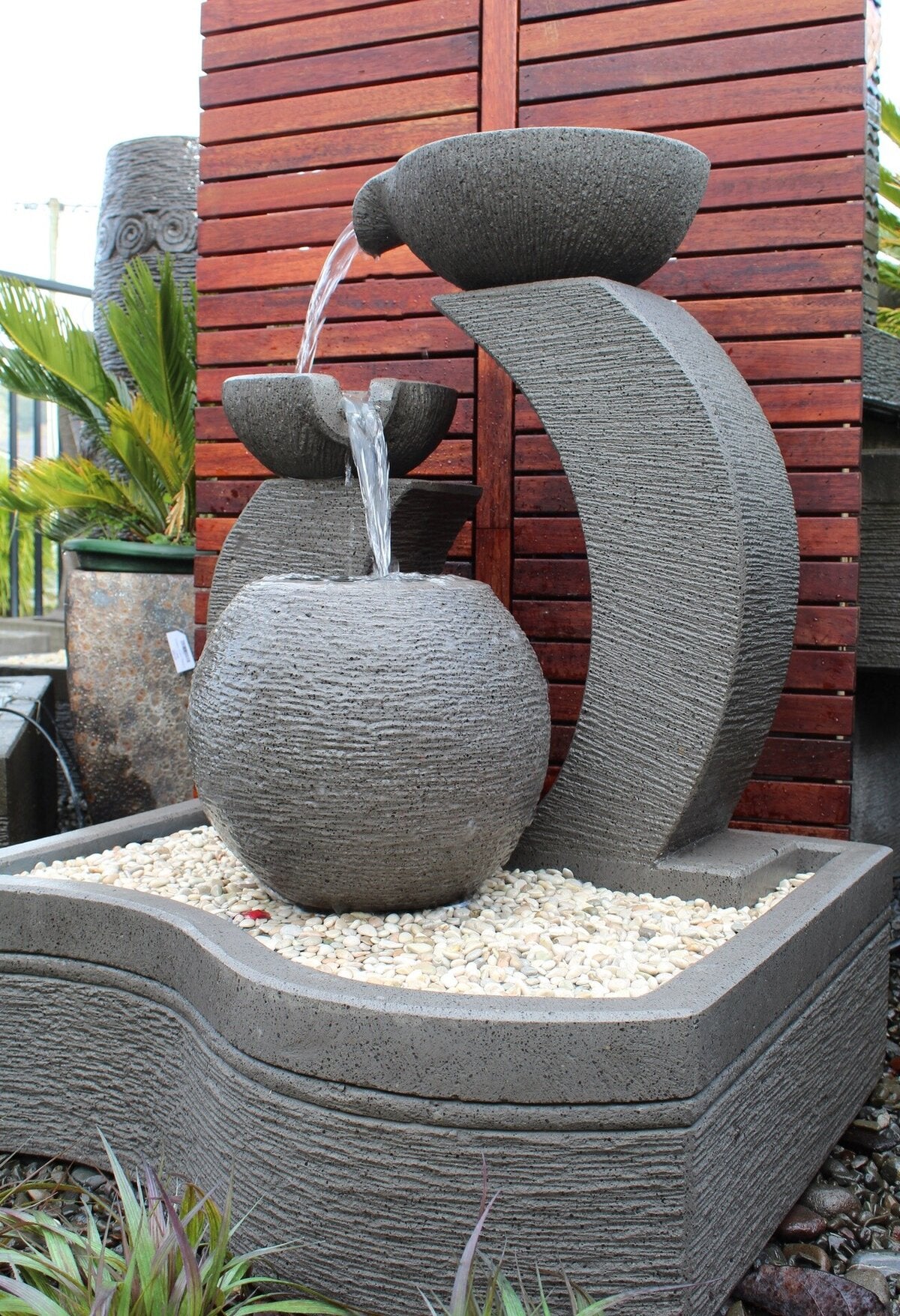 Pot of Gold Water Feature 75cm x 100cm